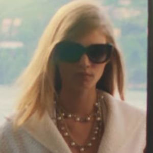 Meet your Posher, Meridith